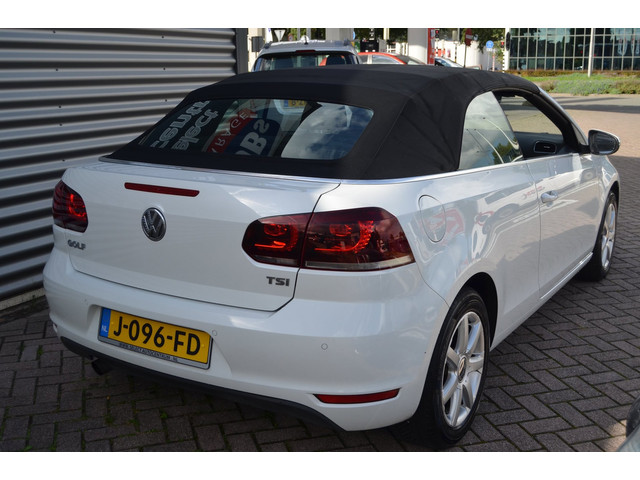 Foto 7 van Volkswagen Golf Cabriolet 1.2 TSI BlueMotion|STOELVERW.|CARPLAY-NAVI|BLUETOOTH|ONDERH.BOEKJES|SENSOR