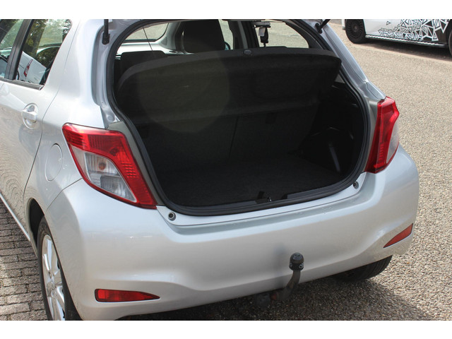 Toyota Yaris 1.0 VVT-i Aspiration, Airco, Trekhaak!