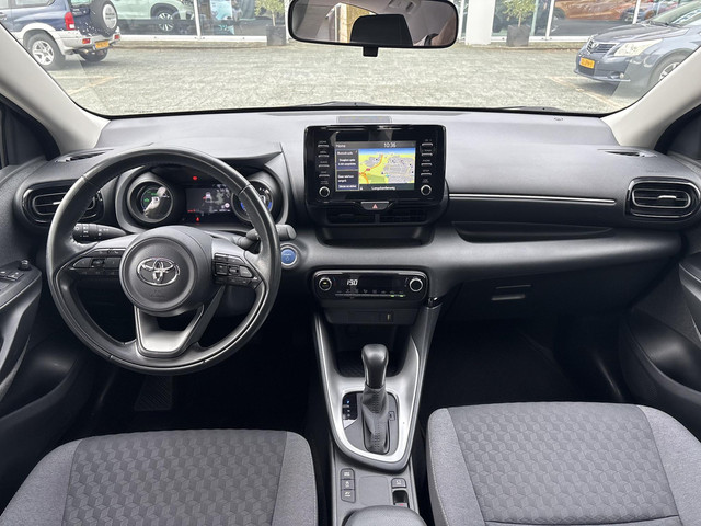 Foto 5 van Toyota Yaris 1.5 Hybrid First Edition **TREKHAAK/ KEYLESS/ PARKEERCAMERA**
