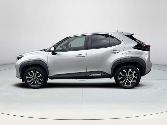 Foto 9 van Toyota Yaris Cross 1.5 Hybrid First Edition **PARKEERSENSOREN/ STOELVERWARMING/ ADAPTIEF CRUISE CONT