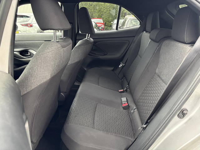 Foto 3 van Toyota Yaris Cross 1.5 Hybrid First Edition **PARKEERSENSOREN/ STOELVERWARMING/ ADAPTIEF CRUISE CONT
