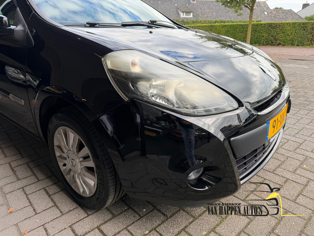 Foto 8 van Renault Clio Estate 1.2 TCE Collection apk 10-2027