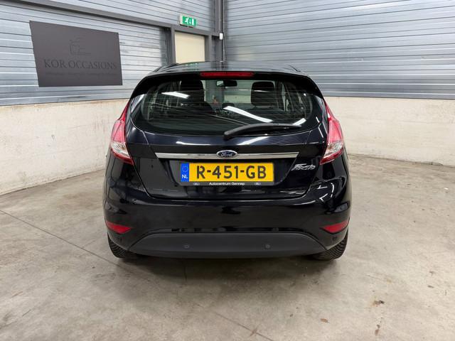 Foto 5 van Ford Fiesta 1.0 Titanium cruise control riem vervangen dealer onderhouden airco