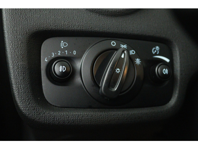 Foto 6 van Ford Fiesta 1.0 EcoBoost Candy Blue Edition (CRUISE CONTROL, PARKEERSENSOREN, AIRCO)