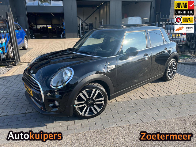 Mini 5-Deurs 1.5 Cooper | Leder | Panoramadak | Navi