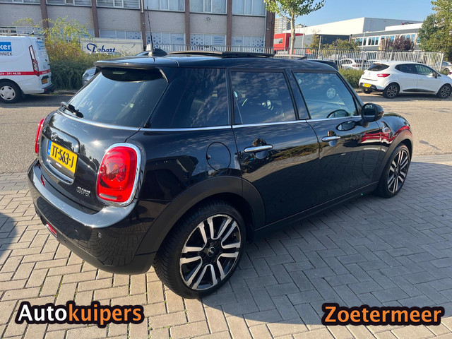 Foto 5 van Mini 5-Deurs 1.5 Cooper | Leder | Panoramadak | Navi