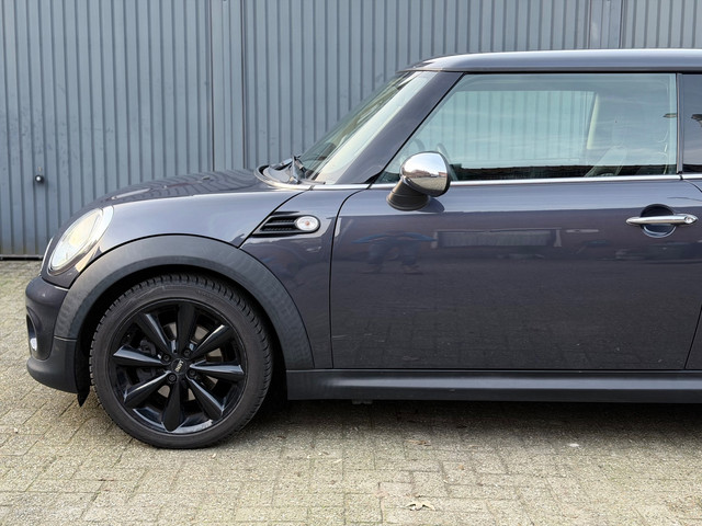 Foto 5 van Mini Mini 1.6 Cooper Chili | Climate | Navi | Leder | Stoelverw