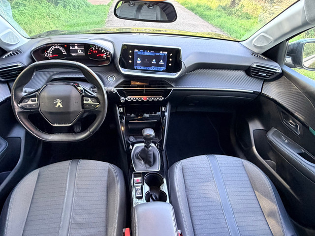 Foto 7 van Peugeot 208 1.2 PureTech Allure Pack Carplay 360Camera 16INCH Cruise Control Perfect Onderhouden
