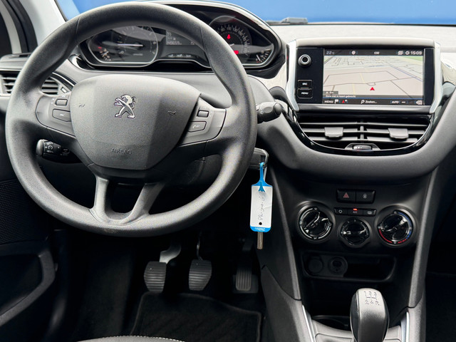 Foto 7 van Peugeot 208 1.2 PureTech Active|2e Eigenaar|Distributie vv in 2021|Navi|Carplay|Airco|PDC|Isofix|Goe