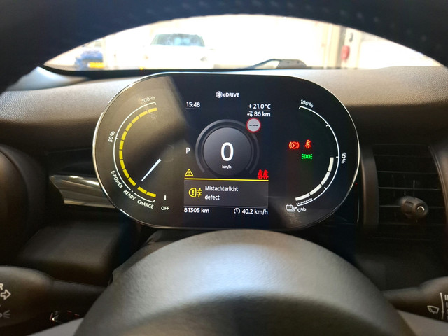 Foto 3 van Mini Electric Cooper 33 kWh 184pk | SOH 94% | Carplay | Camera | Stoelverwarming | Navigatie | Keyle