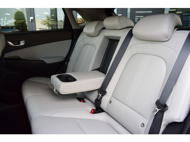 Foto 10 van Hyundai KONA EV Business 64 kWh | Stoelverwarming | Head-up Display | Navigatie | Adaptieve Cruise C