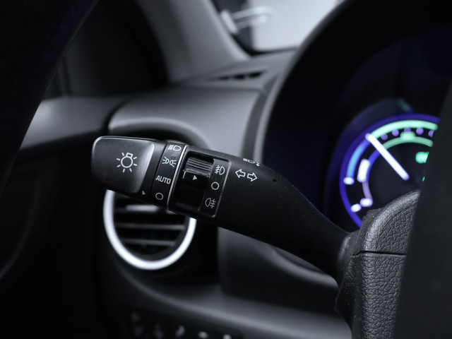 Foto 9 van Hyundai Kona 1.6 GDI HEV Fashion Sport (APPLE CARPLAY,HEAD-UP DISPLAY,NAVI,CAMERA,PDC,CRUISE,GETINT,