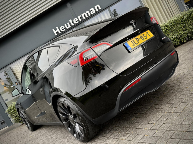 Foto 3 van Tesla Model Y Performance AWD/Pano/Autopilot