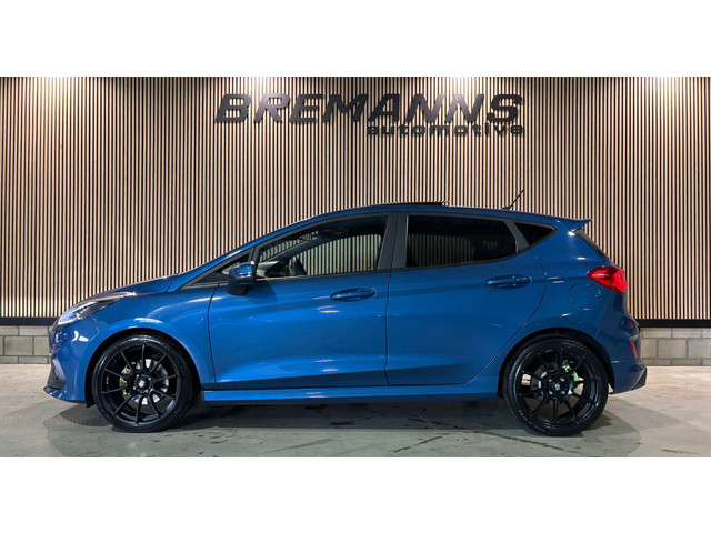Foto 5 van Ford Fiesta 1.5 EcoBoost ST / 1e eigenaar / Dealer onderhouden / Winterpakket /