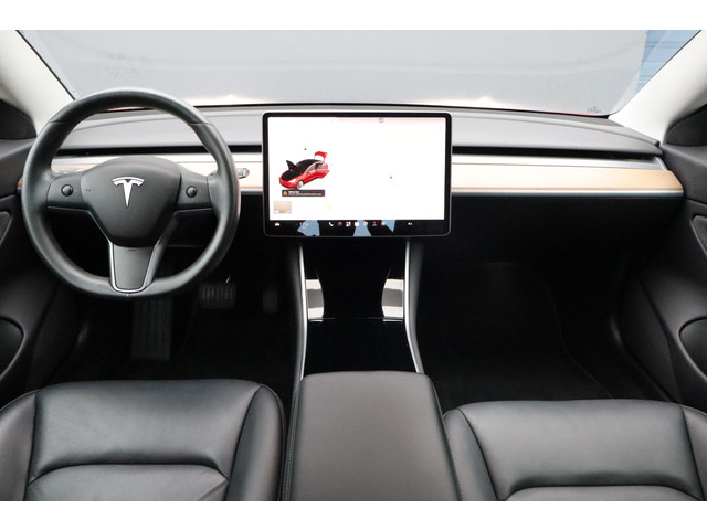Foto 9 van Tesla Model 3 Long Range AWD 75 kWh | SOH 87% | Full Self-Driving computer 3 | Premium kleur