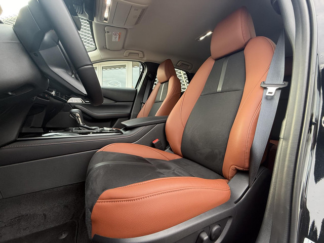 Foto 4 van Mazda CX-30 2.5 e-SkyActiv-G M Hybrid Nagisa | NEDERLANDSE AUTO | 6 JAAR GARANTIE | KEYLESS BLOCK |