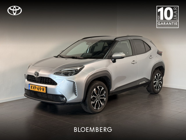 Foto 10 van Toyota Yaris Cross 1.5 Hybrid 115 First Edition + Winterpack | Stoel / Stuur en voorruitverwarming |