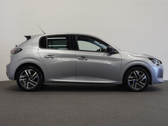 Foto 4 van Peugeot 208 1.2 PureTech 100pk Automaat Allure Pack  Navigatie Apple Carplay/Android Auto Camera Par