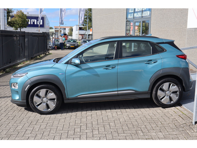 Foto 8 van Hyundai KONA EV Comfort 64 kWh SOH 100% Nederlandse auto/Apple carplay/Adaptieve cruise control/Acht