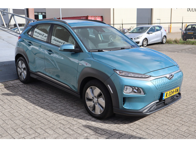Foto 6 van Hyundai KONA EV Comfort 64 kWh SOH 100% Nederlandse auto/Apple carplay/Adaptieve cruise control/Acht