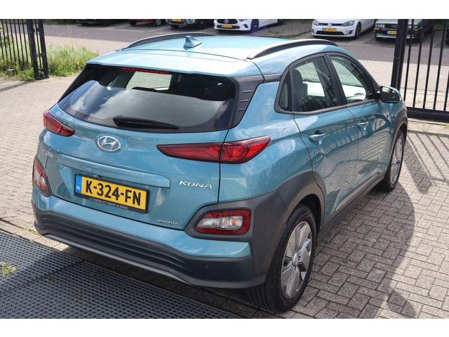 Foto 4 van Hyundai KONA EV Comfort 64 kWh SOH 100% Nederlandse auto/Apple carplay/Adaptieve cruise control/Acht