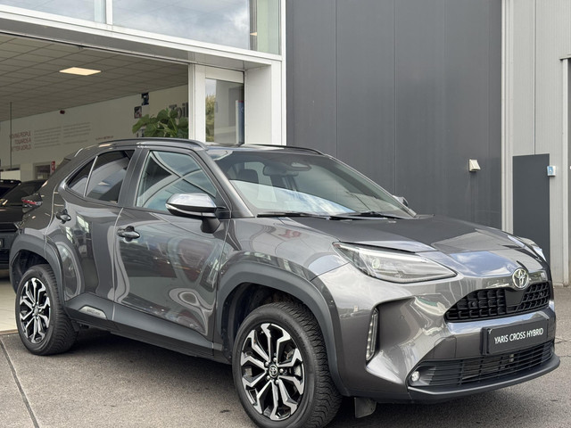 Foto 9 van Toyota Yaris Cross Dynamic + Comfort pakket | Parkeersensoren voor + achter | Stoelverwarming voor |