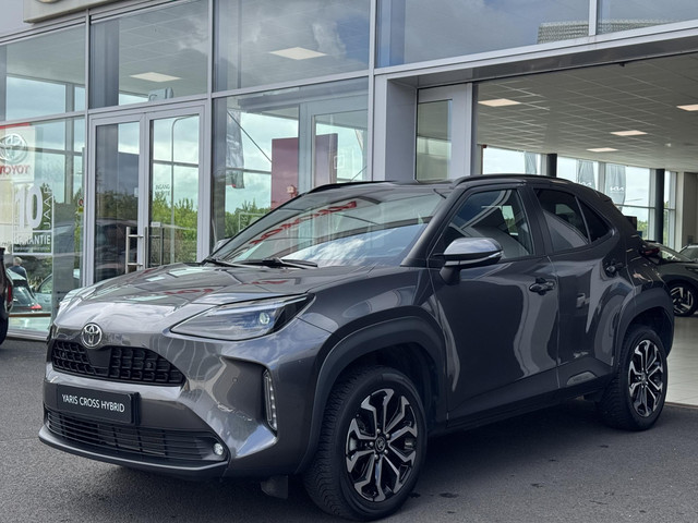 Foto 8 van Toyota Yaris Cross Dynamic + Comfort pakket | Parkeersensoren voor + achter | Stoelverwarming voor |