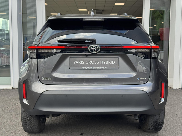 Foto 7 van Toyota Yaris Cross Dynamic + Comfort pakket | Parkeersensoren voor + achter | Stoelverwarming voor |