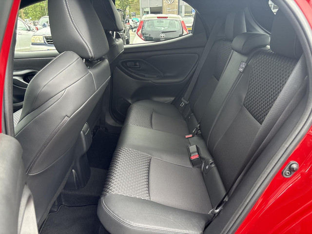 Foto 9 van Toyota Yaris 1.5 Hybrid Executive **DODEHOEK DETECTIE/ STOELVERWARMING/ KEYLESS**