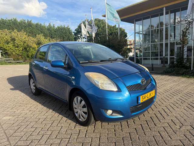 Foto 9 van Toyota Yaris 1.3 VVTi Aspiration