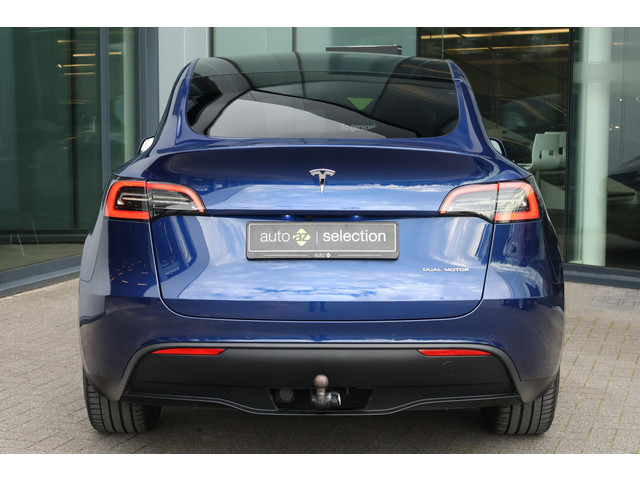 Foto 8 van Tesla Model Y Long Range AWD 75 kWh / Trekhaak / Pano / Adaptive cruise