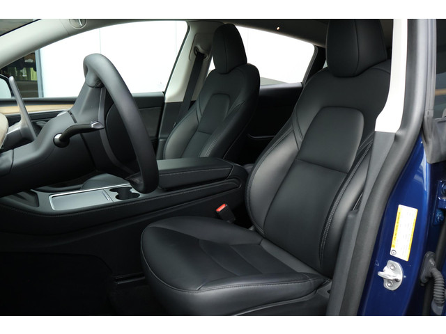 Foto 9 van Tesla Model Y Long Range AWD 75 kWh / Trekhaak / Pano / Adaptive cruise