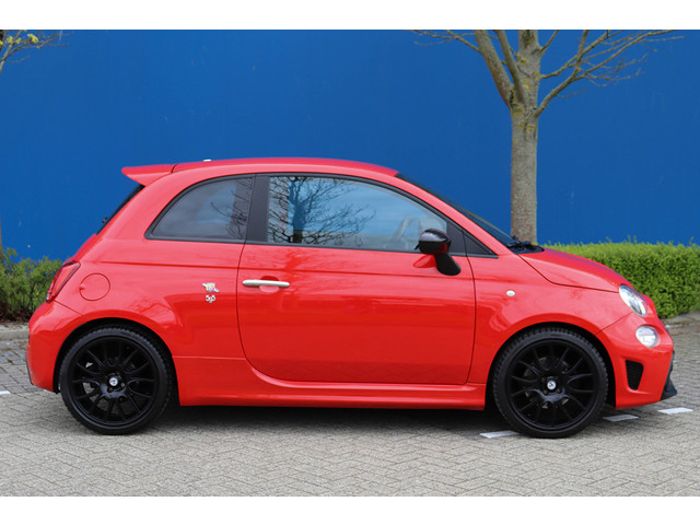 Foto 2 van Fiat 500 1.4 T-Jet Abarth 595 Pista