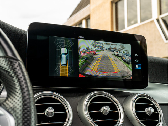 Foto 9 van Mercedes-Benz GLC 300e 4MATIC Premium AMG PANO 20 INCH CAMERA MEMORY STOELEN TREEPLANKEN NIGHT PAKKE