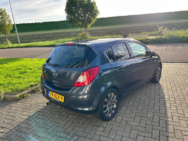 Foto 6 van Opel Corsa 1.2-16V '111' Edition Nw APK-Airco-Cruise-Elekpakket-Lmv