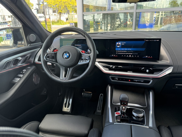 Foto 6 van BMW XM PHEV 30 kWh M-Sport V8 653pk Driving Assist / Bowers Wilkins Audio / 23inc /Massage Stoelen