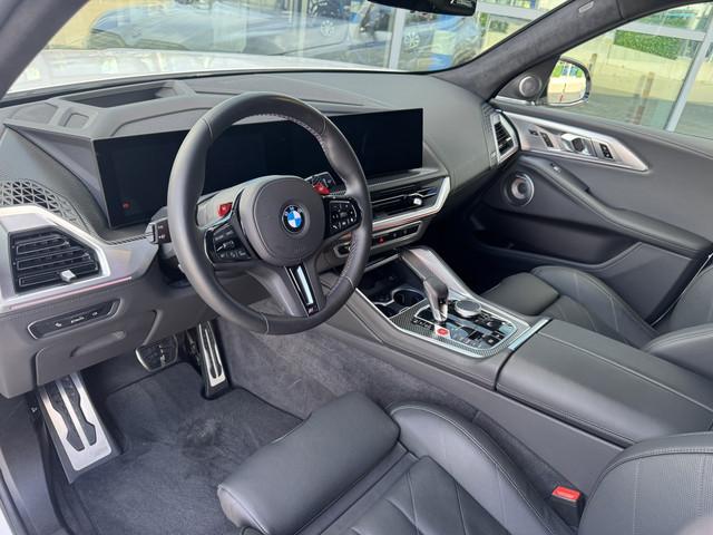 Foto 7 van BMW XM PHEV 30 kWh M-Sport V8 653pk Driving Assist / Bowers Wilkins Audio / 23inc /Massage Stoelen