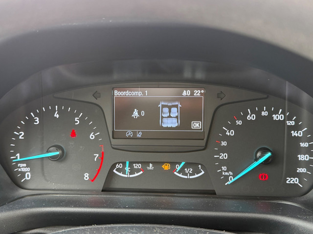 Foto 6 van Ford Fiesta 1.0 EcoBoost Connected, navigatie, airco, inklapbare spiegels, cruise controle, 45000 km