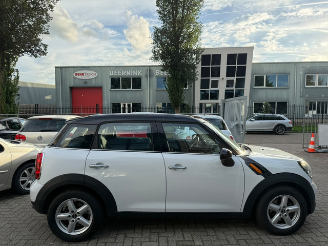 Foto 7 van Mini Countryman 1.6 Cooper Salt, Airco, Automaat, Apk 11/2027