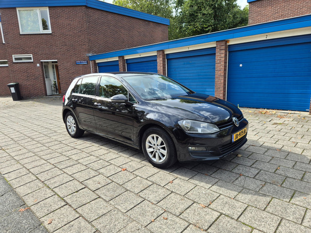 Foto 8 van Volkswagen Golf 1.4 TSI Comfortline 90kw 5D Black Edition