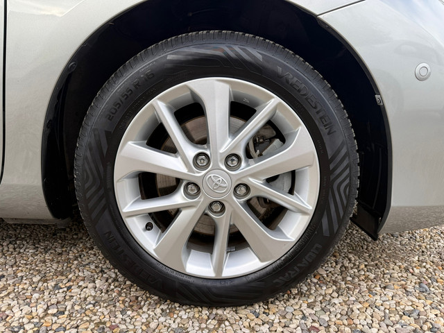 Foto 10 van Toyota Auris Touring Sports 1.8 Hybrid Lease+ Pano | Camera | Navi | PDC | Dealer Onderhouden
