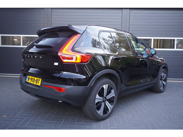 Foto 6 van Volvo XC40 Recharge Ultimate Carplay/Elek.Pano.dak/Trekhaak/Cruise/Climate Control/Park.sensoren