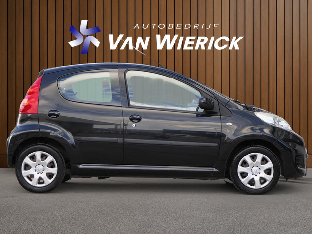 Foto 4 van Peugeot 107 1.0-12V XS 5-Deurs | Elek Ramen | Airco | Zuinig! | Origineel NL