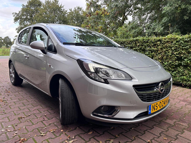 Foto 7 van Opel Corsa 1.4 Online Edition