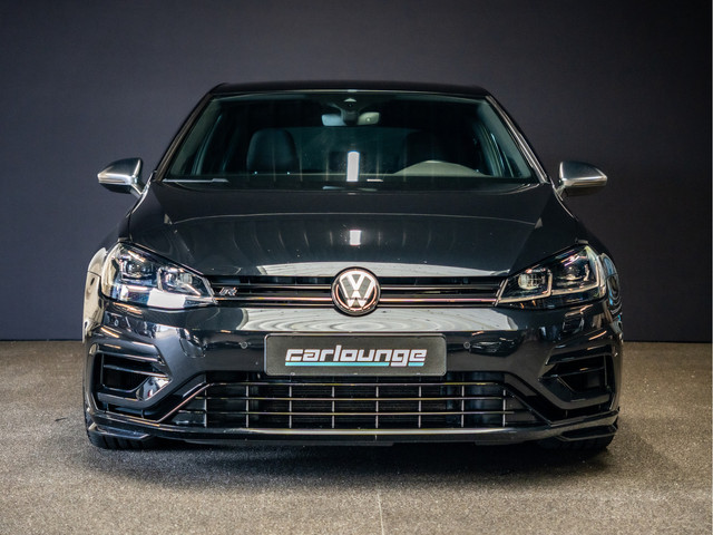 Foto 7 van Volkswagen Golf 2.0 TSI 4Motion R KW-schroefset | Dynaudio | carplay | rijmodus | adaptive