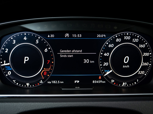 Foto 5 van Volkswagen Golf 2.0 TSI 4Motion R KW-schroefset | Dynaudio | carplay | rijmodus | adaptive