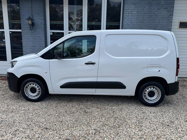 Foto 10 van Peugeot Partner 1.5 BlueHDi 100 S&S L1, NAVI, CRUISCONTR, AIRCO, MULTI FUNKTIONEEL, IN NIEUWSTAAT !!