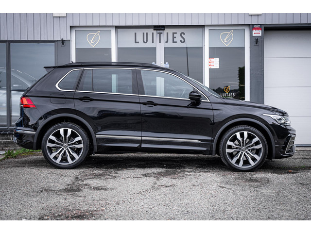 Foto 2 van Volkswagen Tiguan 1.4 TSI eHybrid R-Line Trekhaak|IQ.Light|Camera|ACC|Carplay|20''