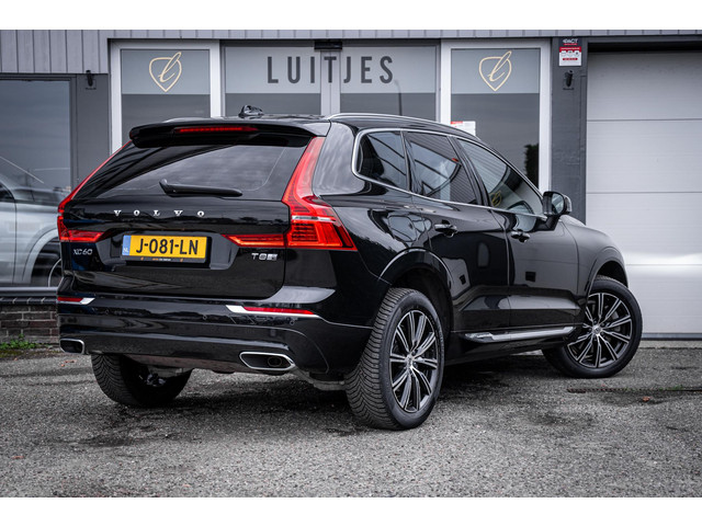 Foto 2 van Volvo XC60 2.0 T8 Plug-In Hybrid AWD Inscription Pano-dak|H&K|ACC|Leder|Trekhaak|Camera|Memory|Winte