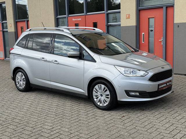 Foto 3 van Ford Grand C-Max 1.0 Titanium 7p. Camera, Nieuwe Distributieriem